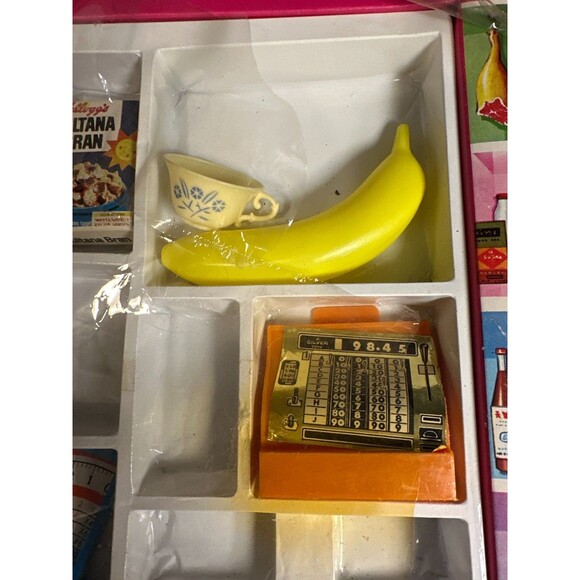 Vintage Play Time Supermarket Grocery Toy Set - Picture 3 of 6